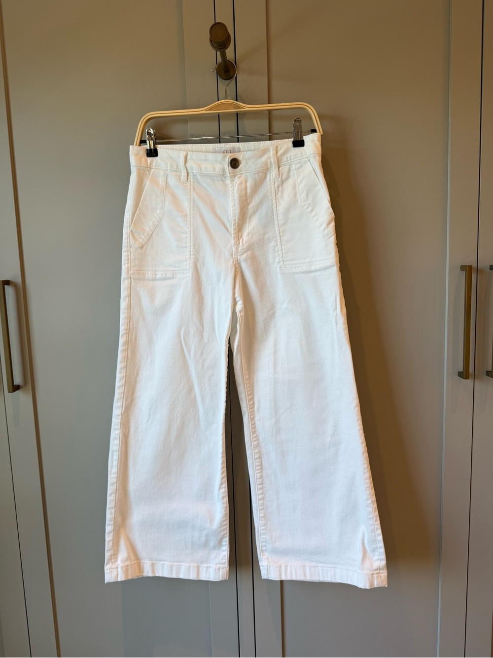 Kut from the Kloth White Wide-Leg Patch Front Pocket Cropped Jeans